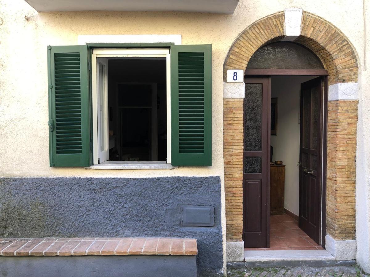 Il Riccio, Valle Roveto Country House Roccavivi Exterior foto